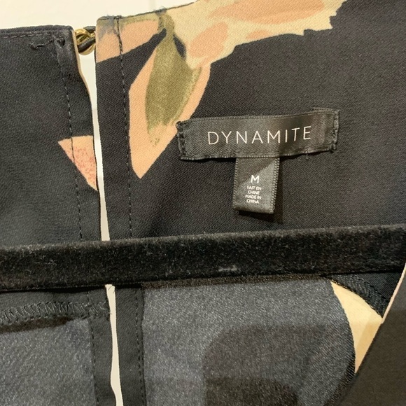 Dynamite medium top - V neck - Back lace - Picture 3 of 5